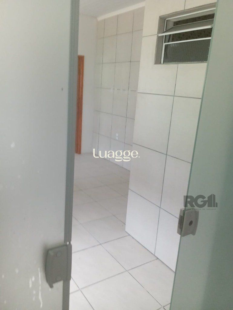 Casa à venda com 2 quartos, 77m² - Foto 13