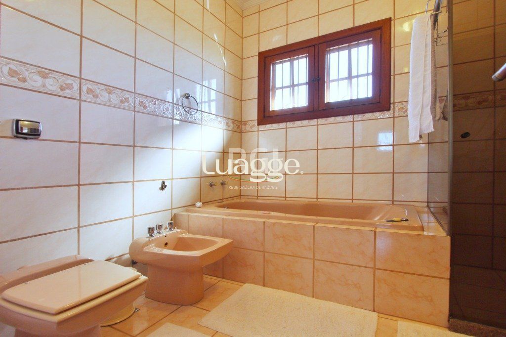 Casa à venda com 3 quartos, 252m² - Foto 17