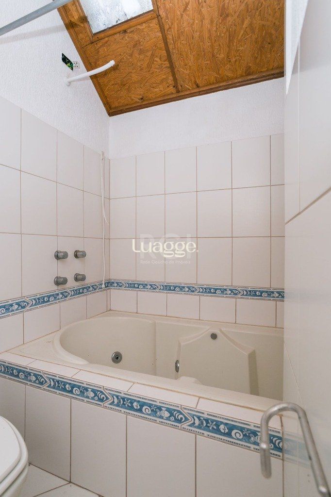 Casa de Condomínio à venda com 3 quartos, 162m² - Foto 18