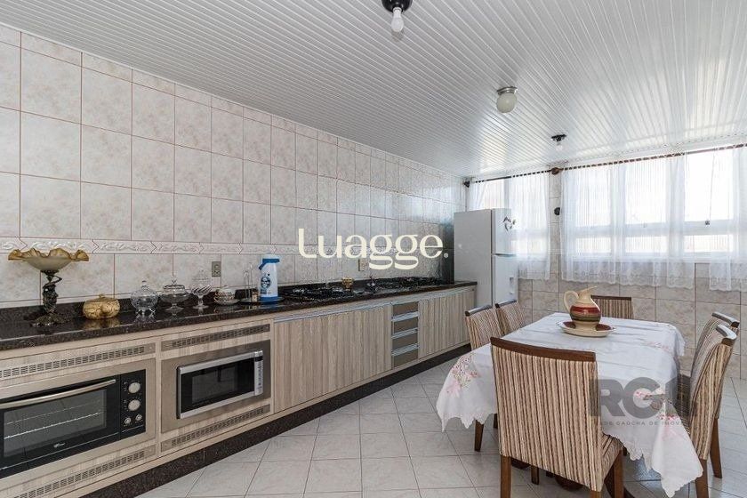 Casa à venda com 4 quartos, 268m² - Foto 13