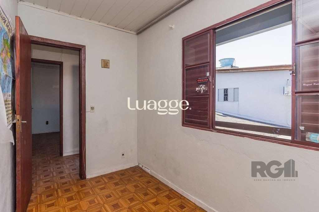 Casa à venda com 5 quartos, 159m² - Foto 44