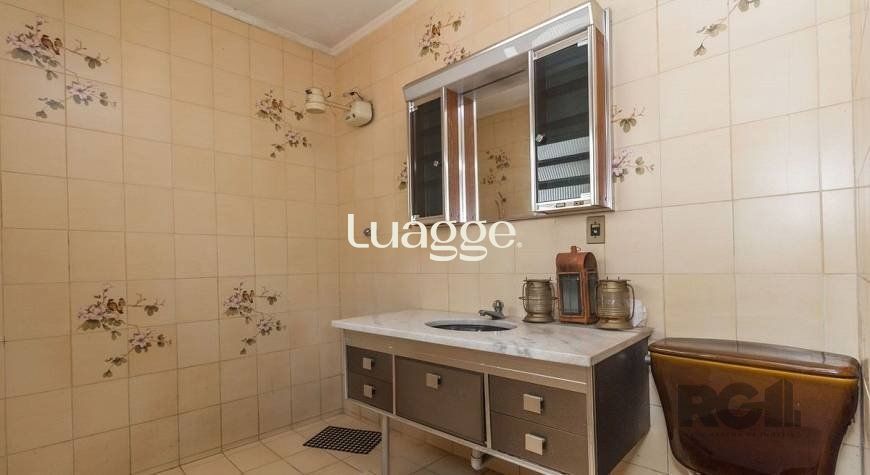 Casa à venda com 5 quartos, 252m² - Foto 12