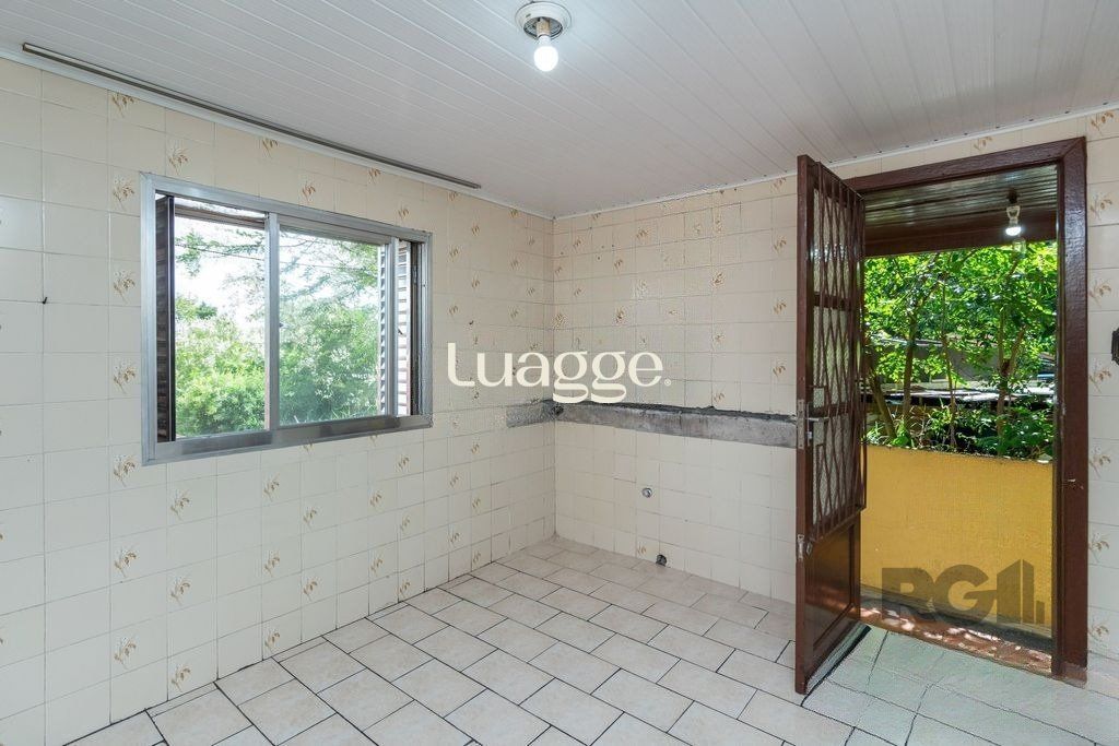 Casa à venda com 4 quartos, 212m² - Foto 11