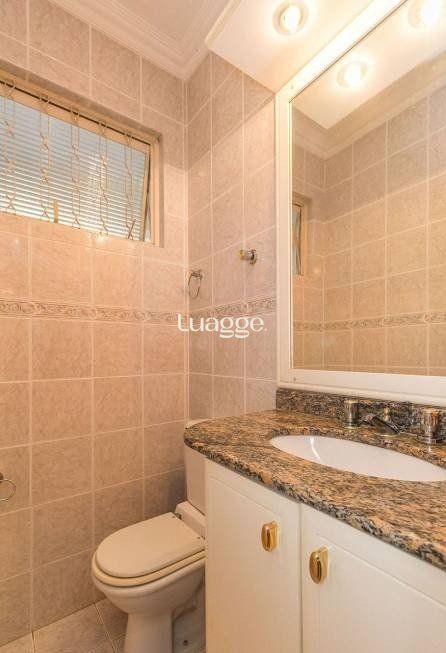 Casa à venda com 5 quartos, 252m² - Foto 5