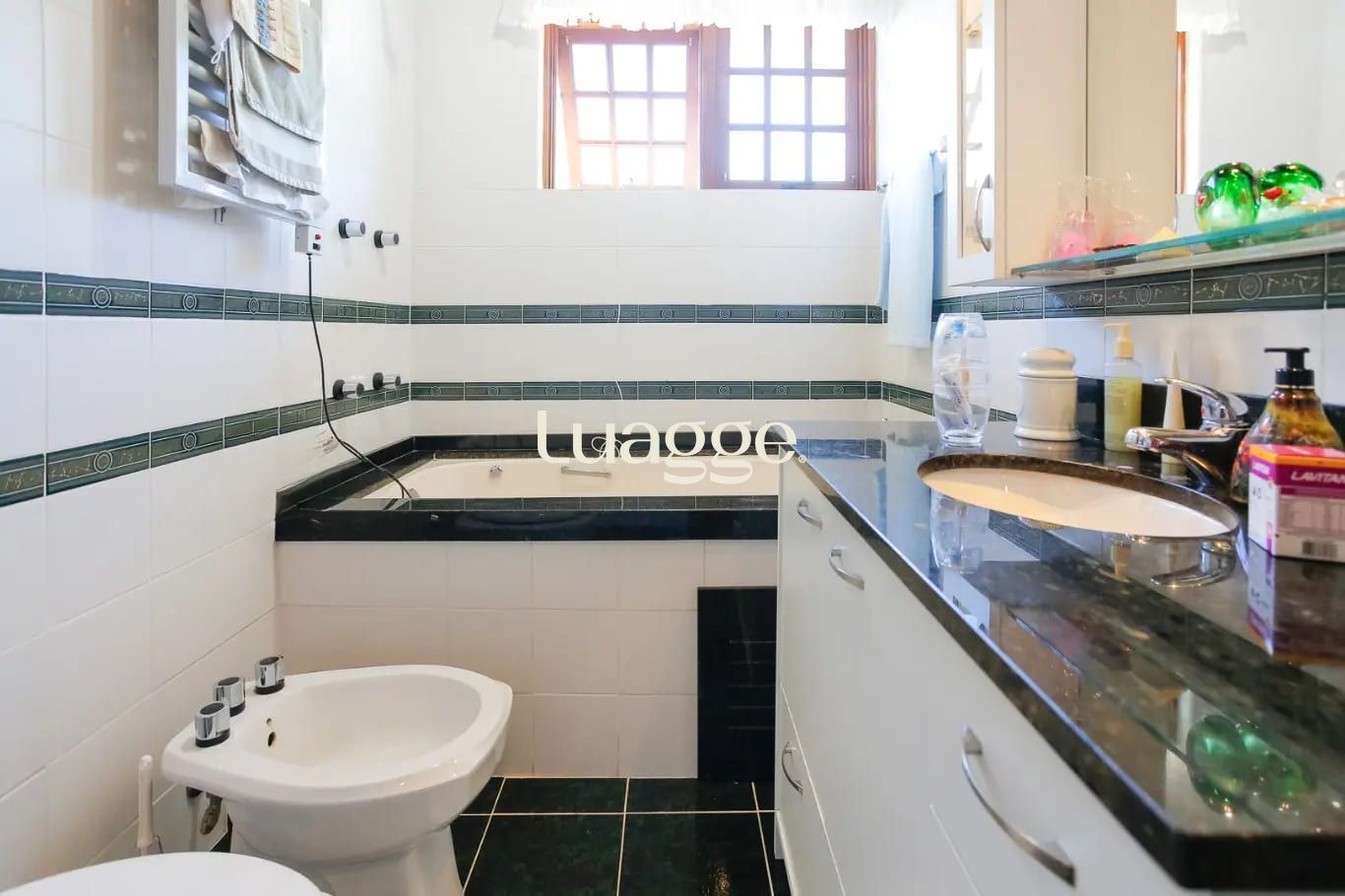 Casa à venda com 3 quartos, 299m² - Foto 18