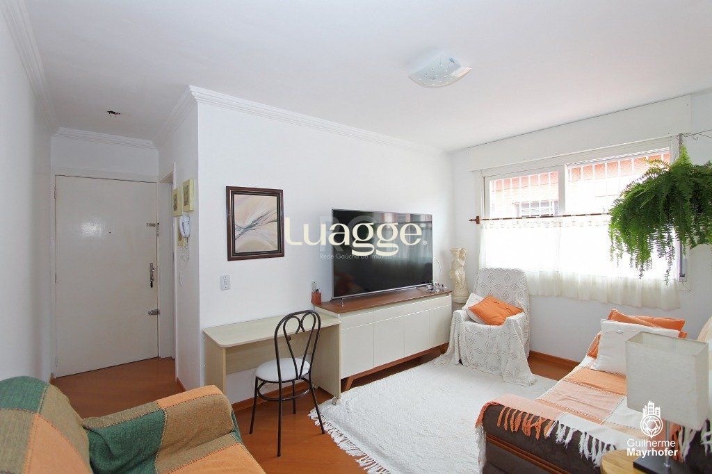 Apartamento à venda com 2 quartos, 61m² - Foto 4
