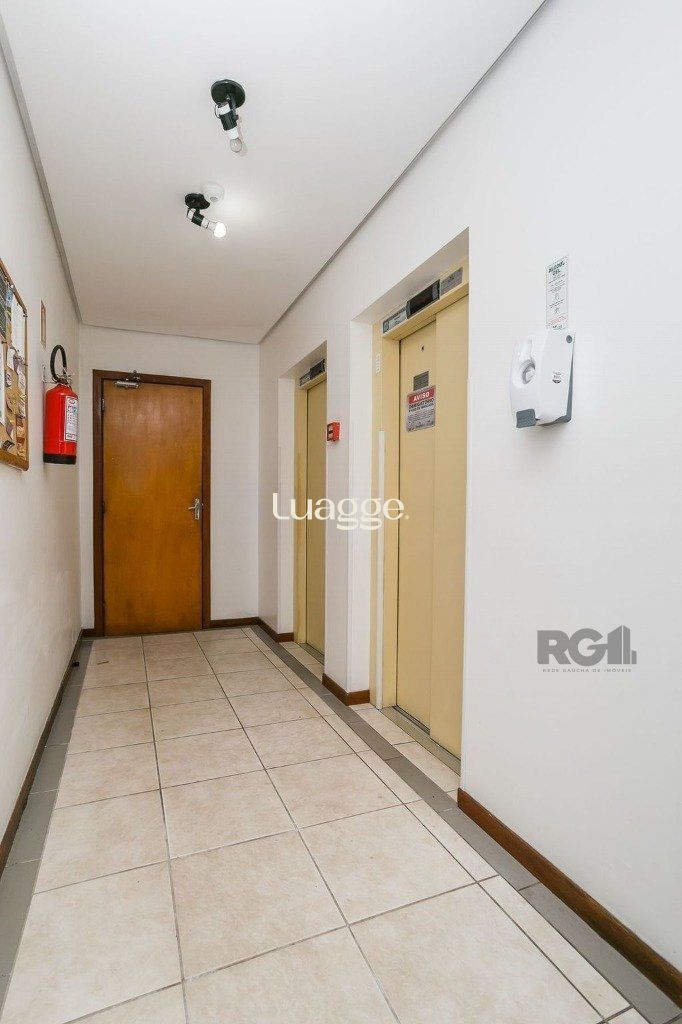 Apartamento à venda com 2 quartos, 58m² - Foto 15