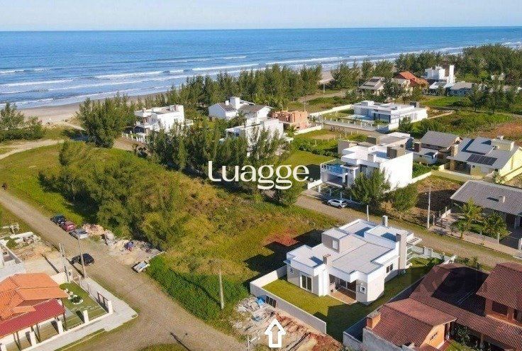 Casa à venda com 3 quartos, 149m² - Foto 4