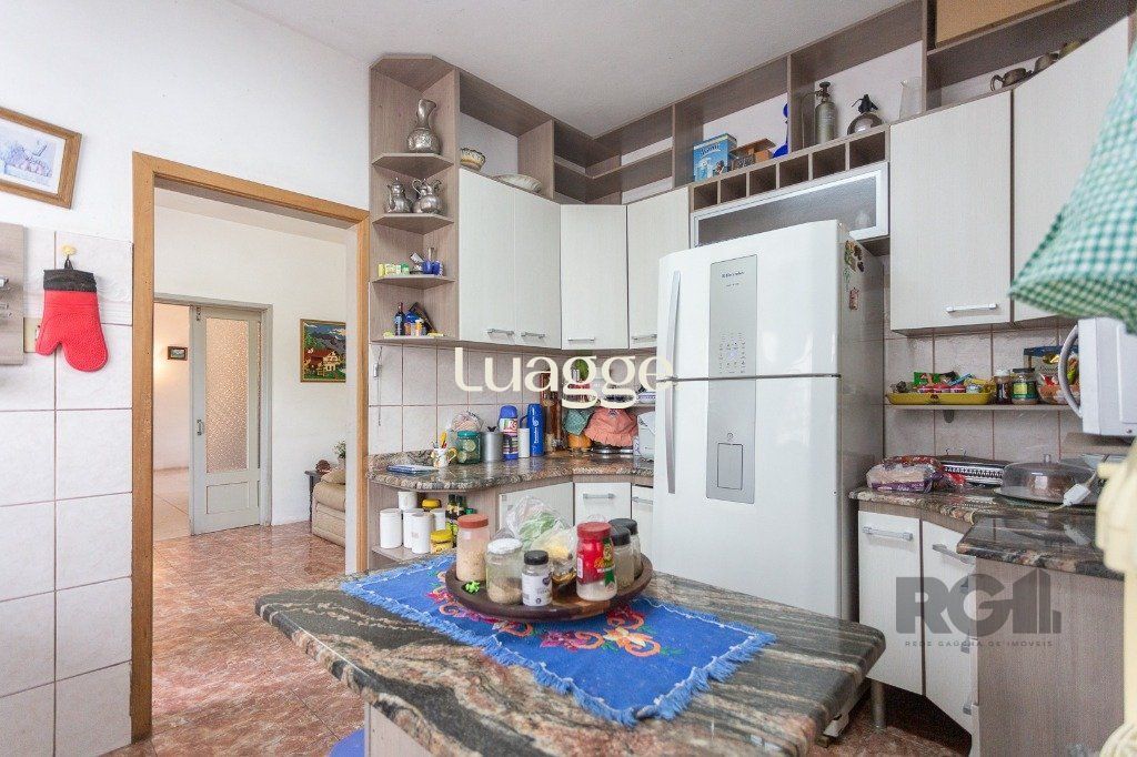 Casa à venda com 4 quartos, 246m² - Foto 12