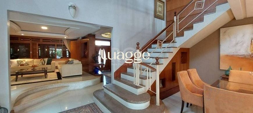 Casa à venda com 4 quartos, 387m² - Foto 11