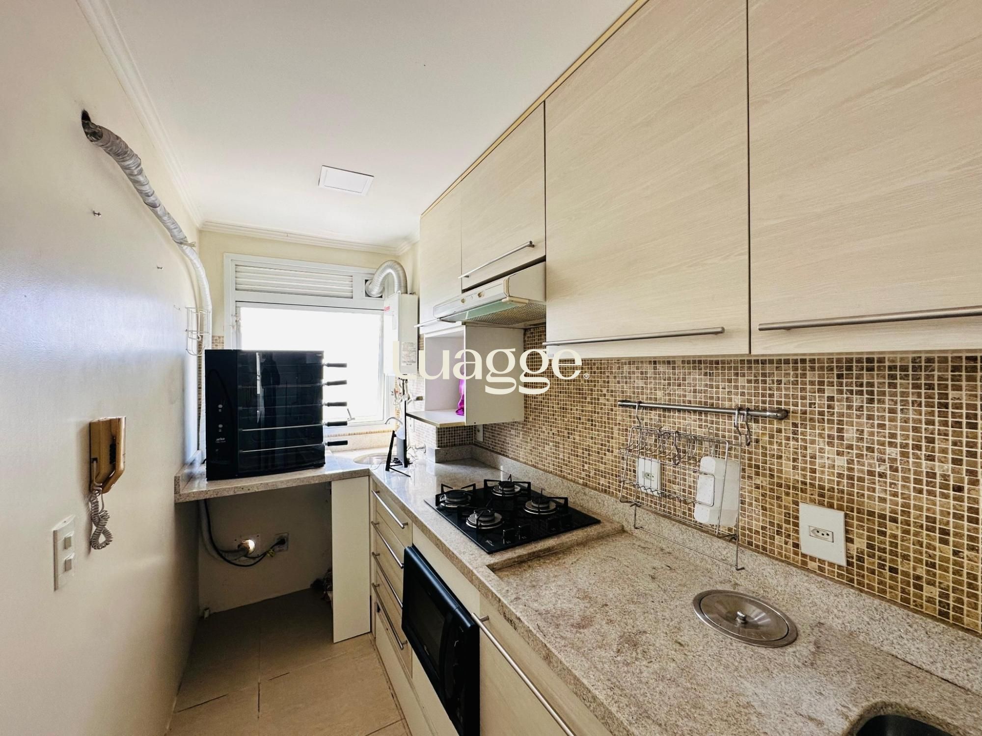 Apartamento à venda com 3 quartos, 68m² - Foto 4