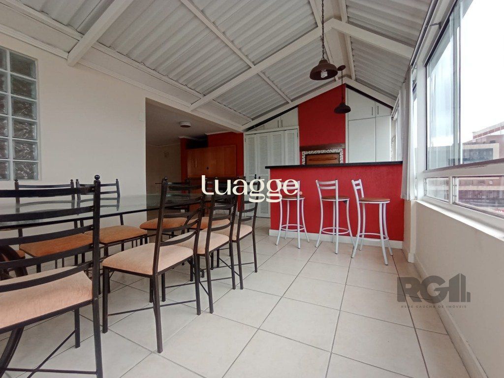 Cobertura à venda com 2 quartos, 125m² - Foto 1