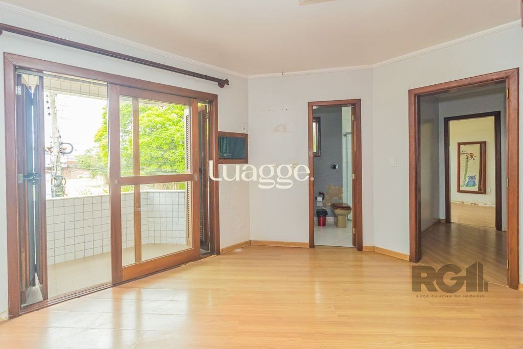 Casa à venda com 3 quartos, 242m² - Foto 11