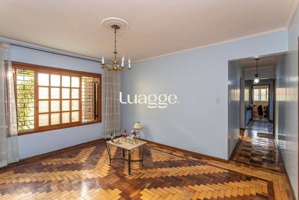 Casa à venda com 4 quartos, 218m² - Foto 6