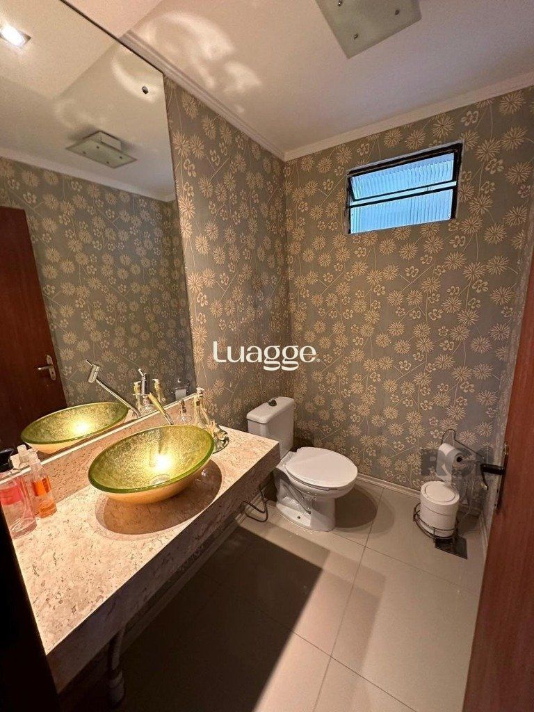 Casa à venda com 4 quartos, 162m² - Foto 11