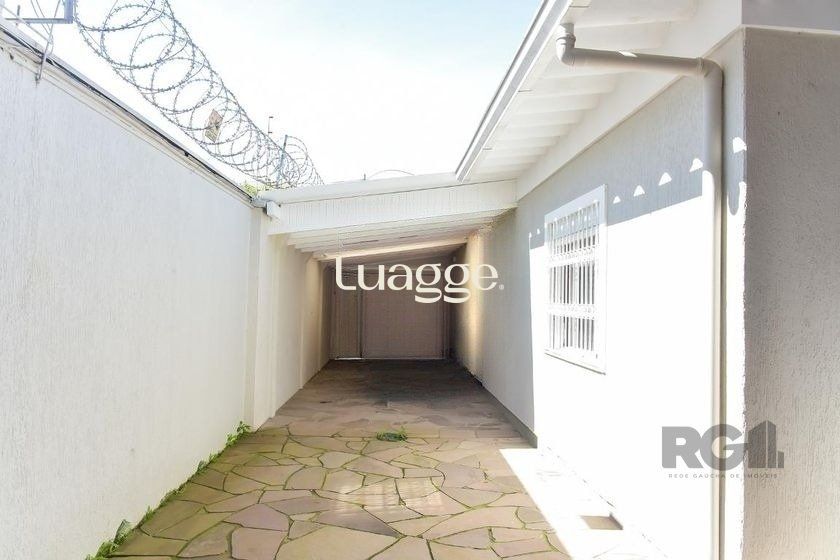Casa à venda com 5 quartos, 199m² - Foto 40