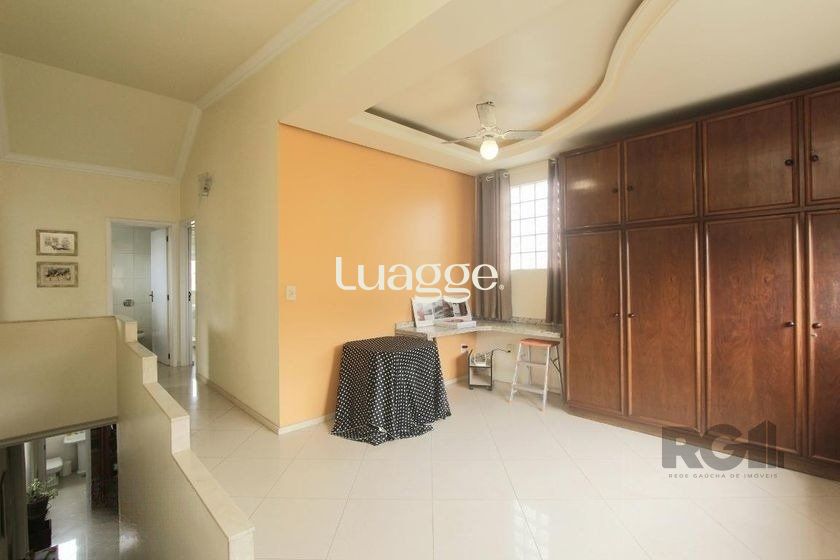 Casa à venda com 3 quartos, 369m² - Foto 15