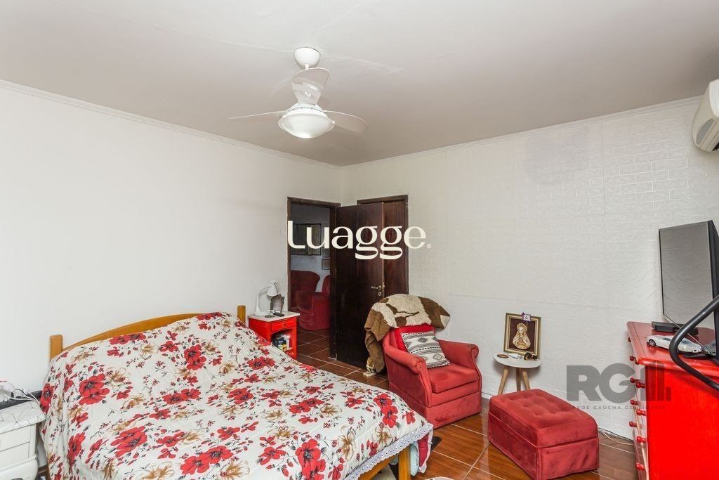 Casa à venda com 3 quartos, 211m² - Foto 15