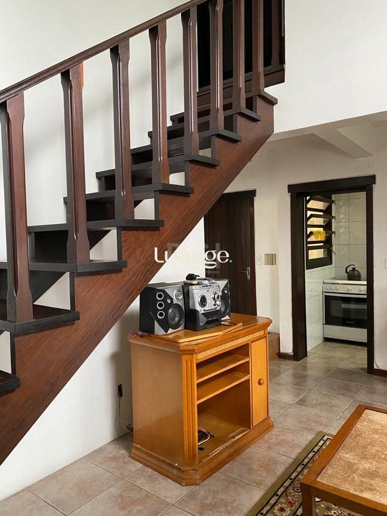 Casa à venda com 6 quartos, 332m² - Foto 8