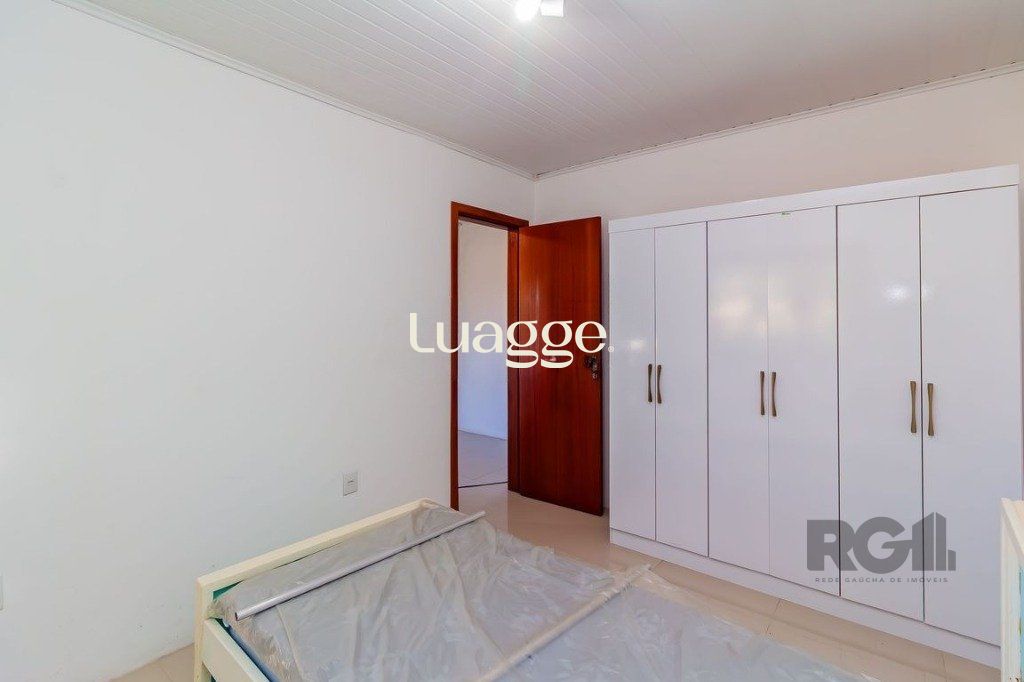 Casa à venda com 4 quartos, 214m² - Foto 27
