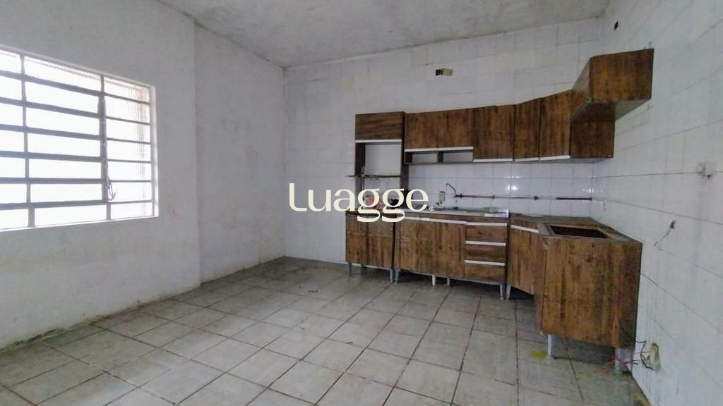 Casa à venda com 2 quartos, 148m² - Foto 7