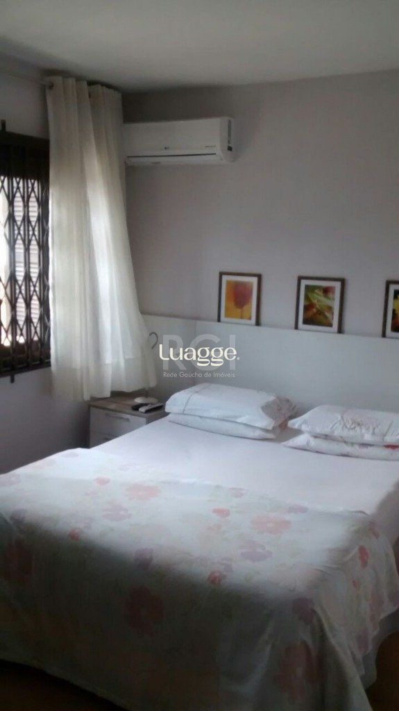 Casa à venda com 3 quartos, 318m² - Foto 7