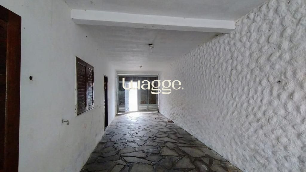Casa à venda com 2 quartos, 148m² - Foto 3