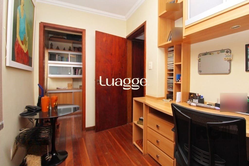 Casa à venda com 3 quartos, 274m² - Foto 15