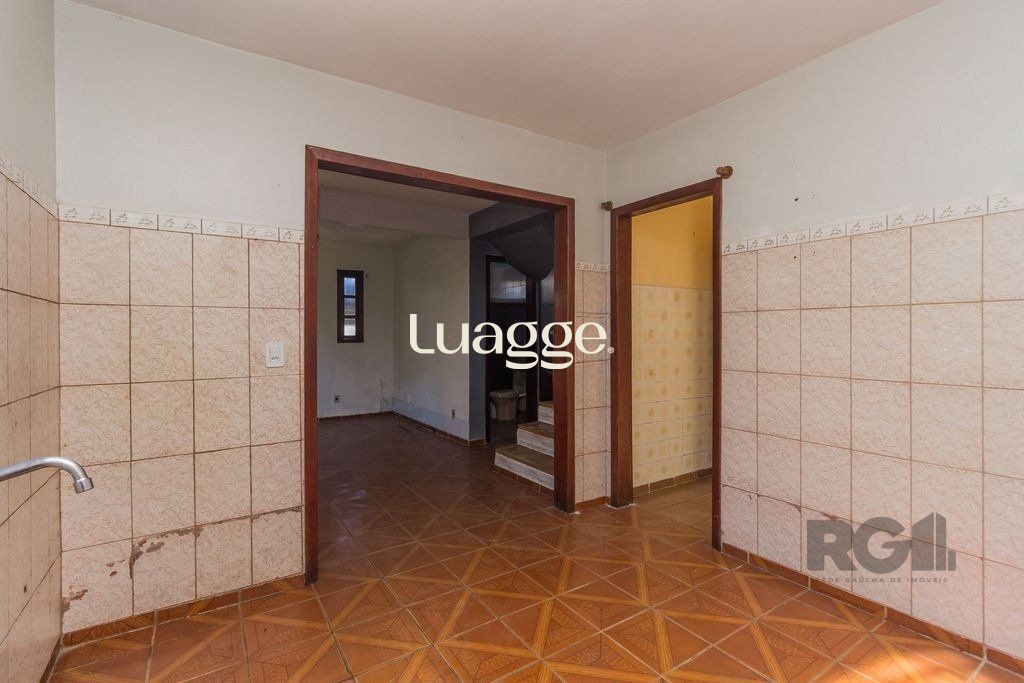 Casa à venda com 5 quartos, 159m² - Foto 34