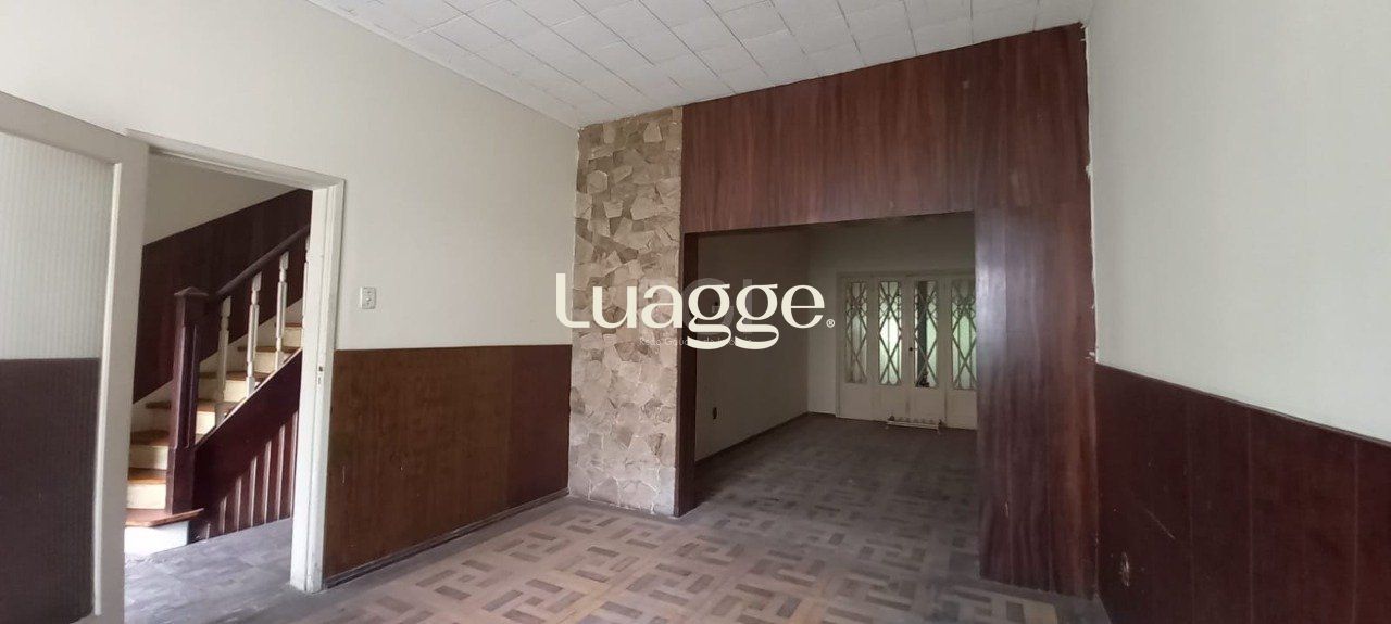 Casa à venda com 3 quartos, 129m² - Foto 3