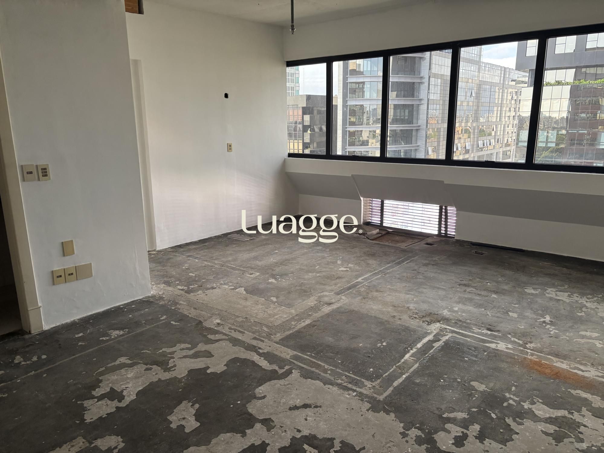 Conjunto Comercial-Sala à venda com 7 quartos, 307m² - Foto 18