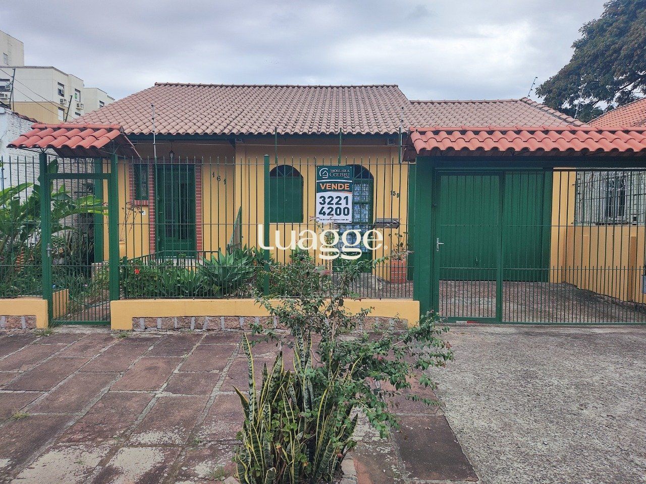 Casa, 3 quartos, 221 m² - Foto 2