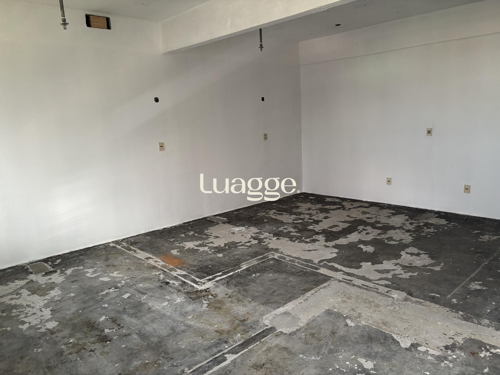 Conjunto Comercial-Sala à venda com 7 quartos, 307m² - Foto 22
