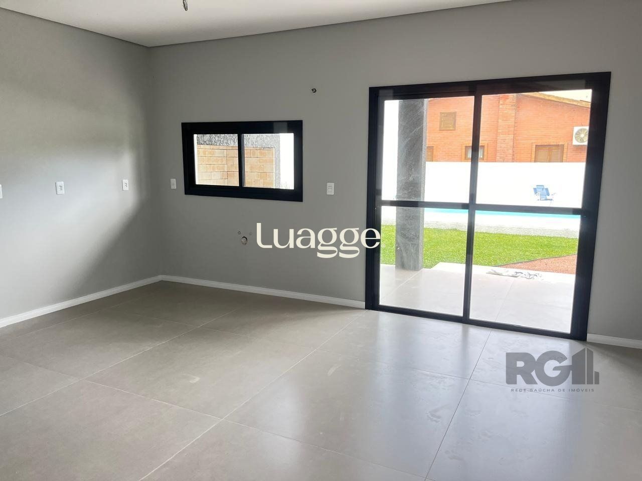 Sobrado à venda com 3 quartos, 239m² - Foto 4