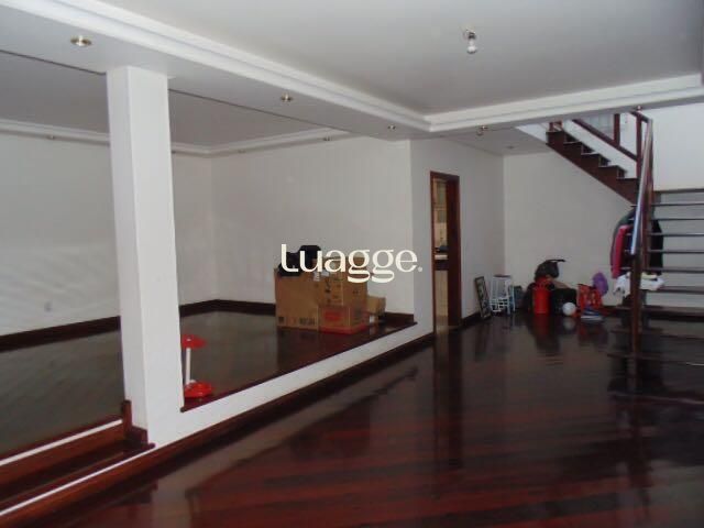 Casa, 3 quartos, 251 m² - Foto 10