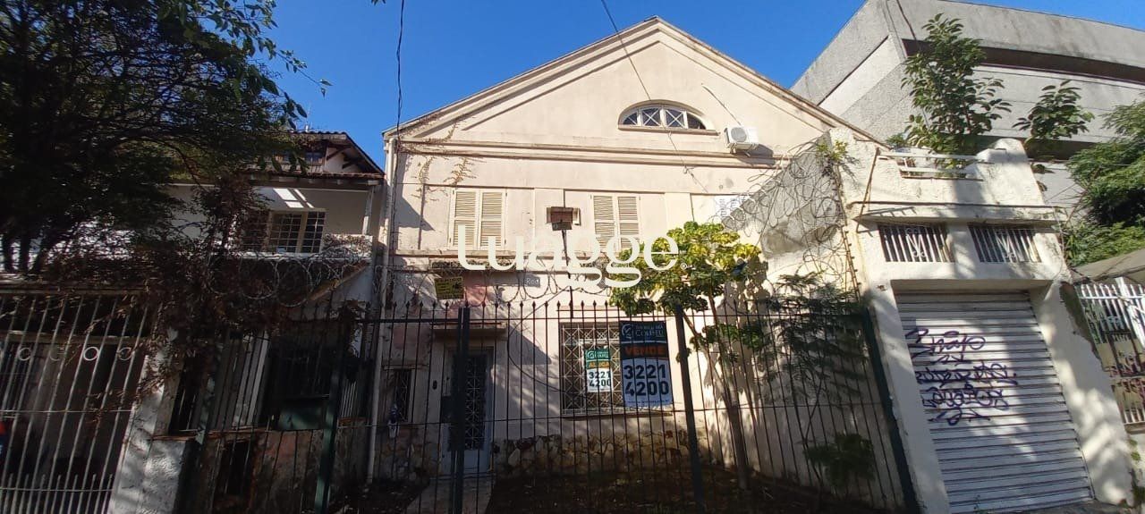 Casa à venda com 3 quartos, 129m² - Foto 1