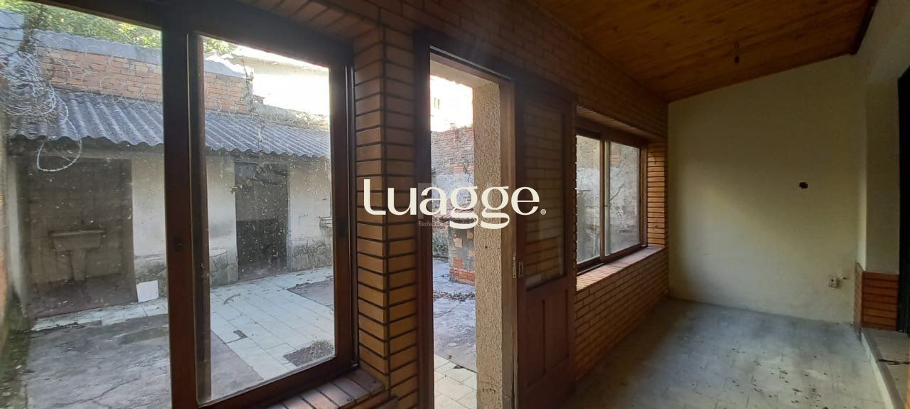 Casa à venda com 3 quartos, 129m² - Foto 14