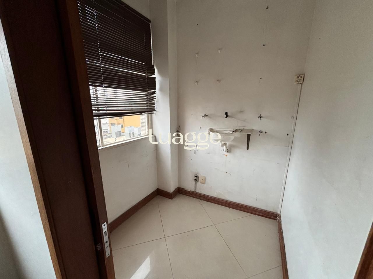 Sala Comercial, 1 sala, à venda, 46 m², Centro Histórico - Porto Alegre — foto 2