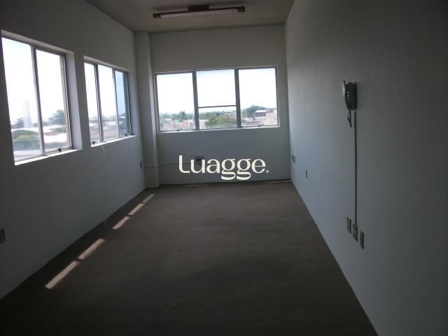 Conjunto Comercial-Sala à venda com 1 quarto, 29m² - Foto 1