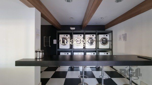 Apartamento à venda com 2 quartos, 84m² - Foto 32