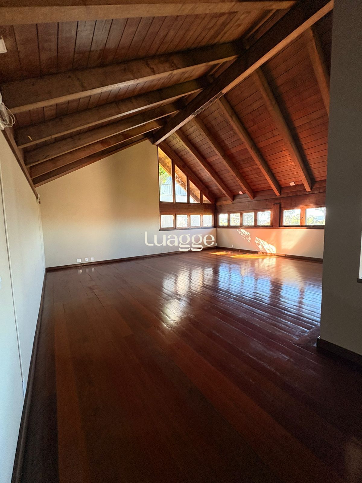 Casa de Condomínio à venda com 3 quartos, 197m² - Foto 12