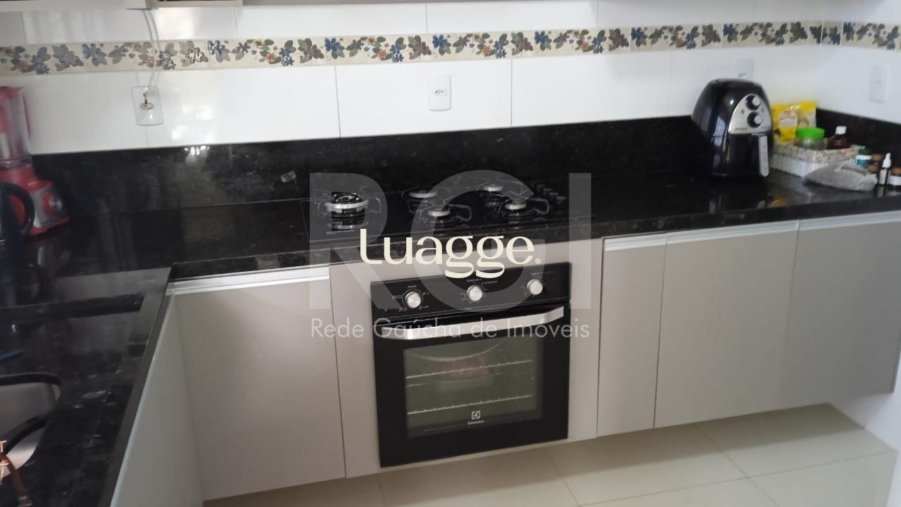 Casa à venda com 3 quartos, 89m² - Foto 32