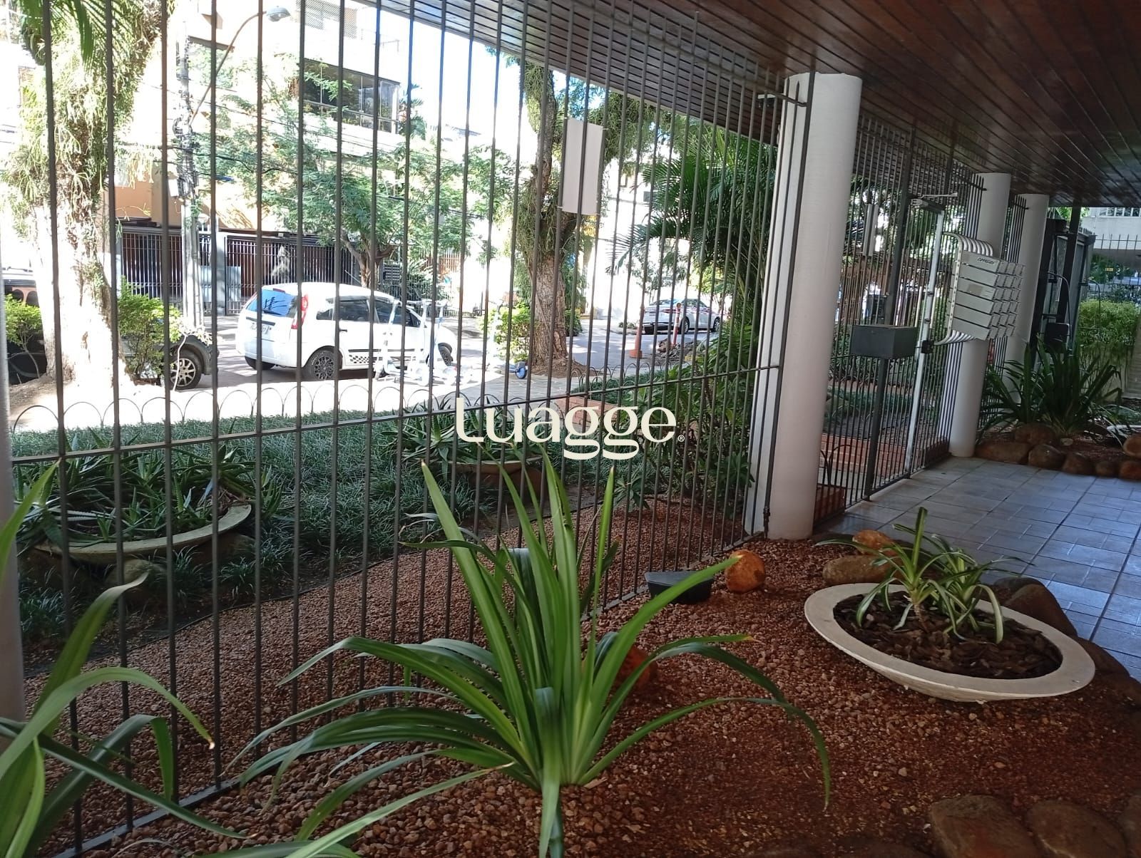 Apartamento à venda com 3 quartos, 107m² - Foto 7