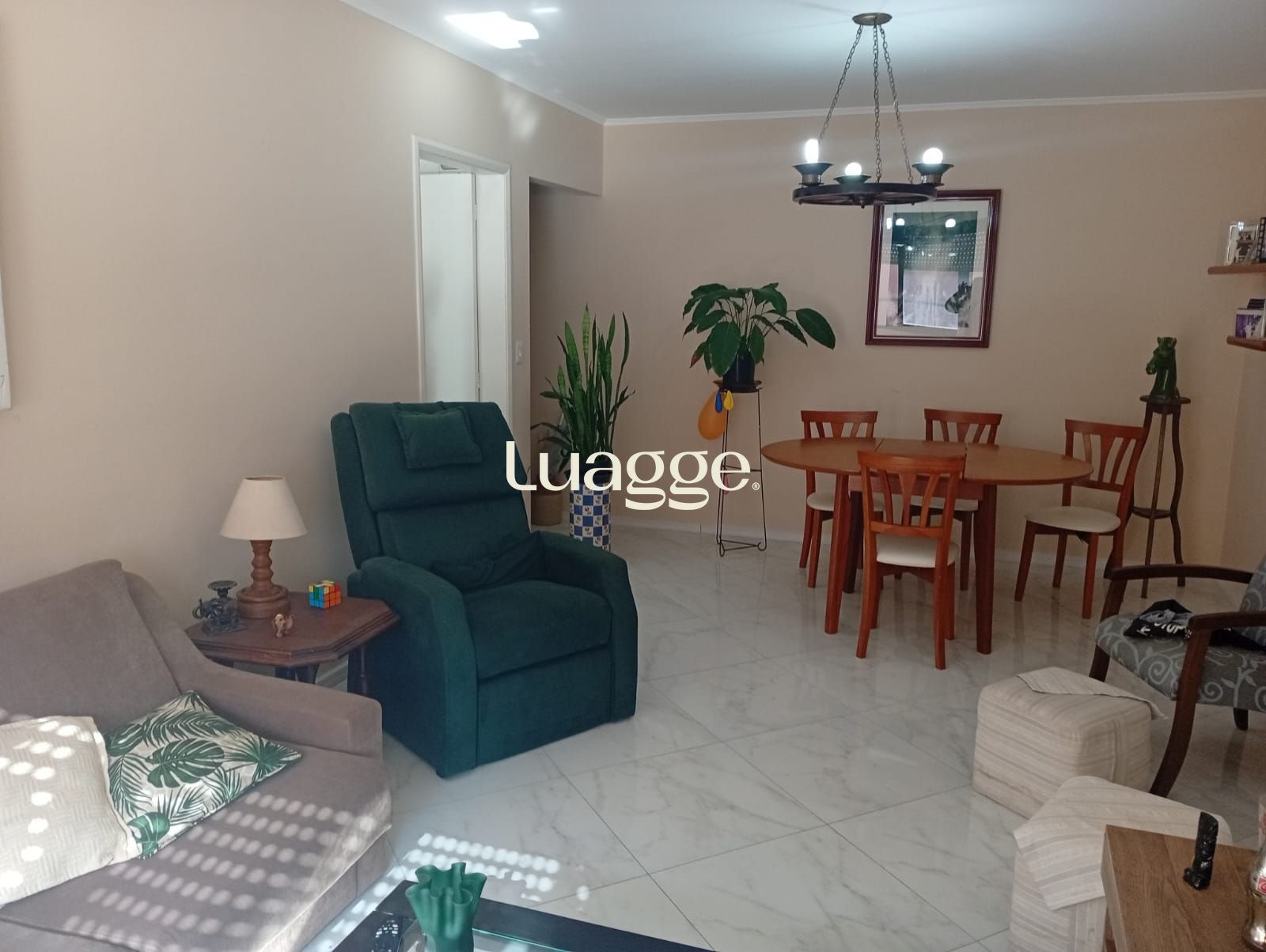 Apartamento à venda com 3 quartos, 107m² - Foto 11