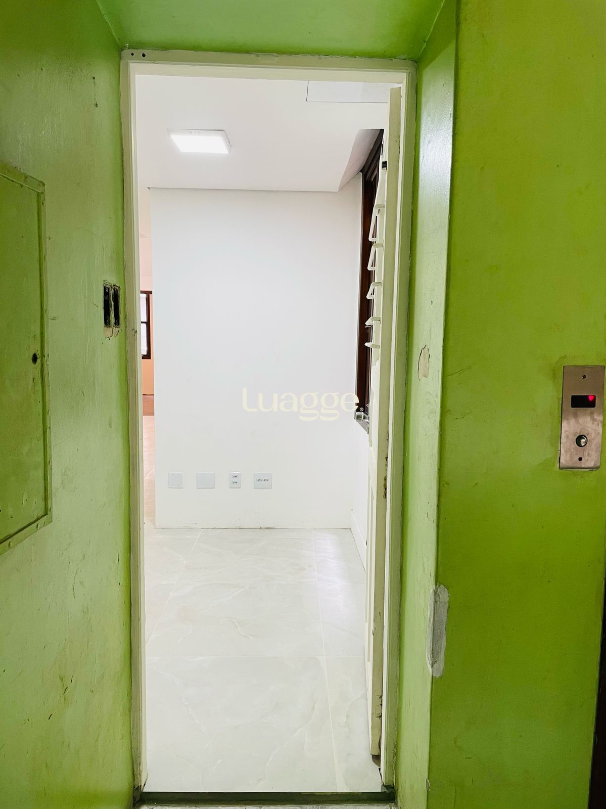 Apartamento à venda com 3 quartos, 105m² - Foto 32