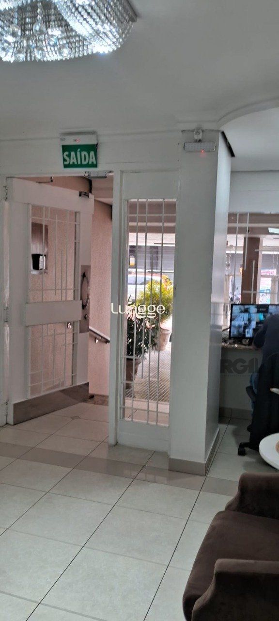 Cobertura à venda com 3 quartos, 206m² - Foto 2