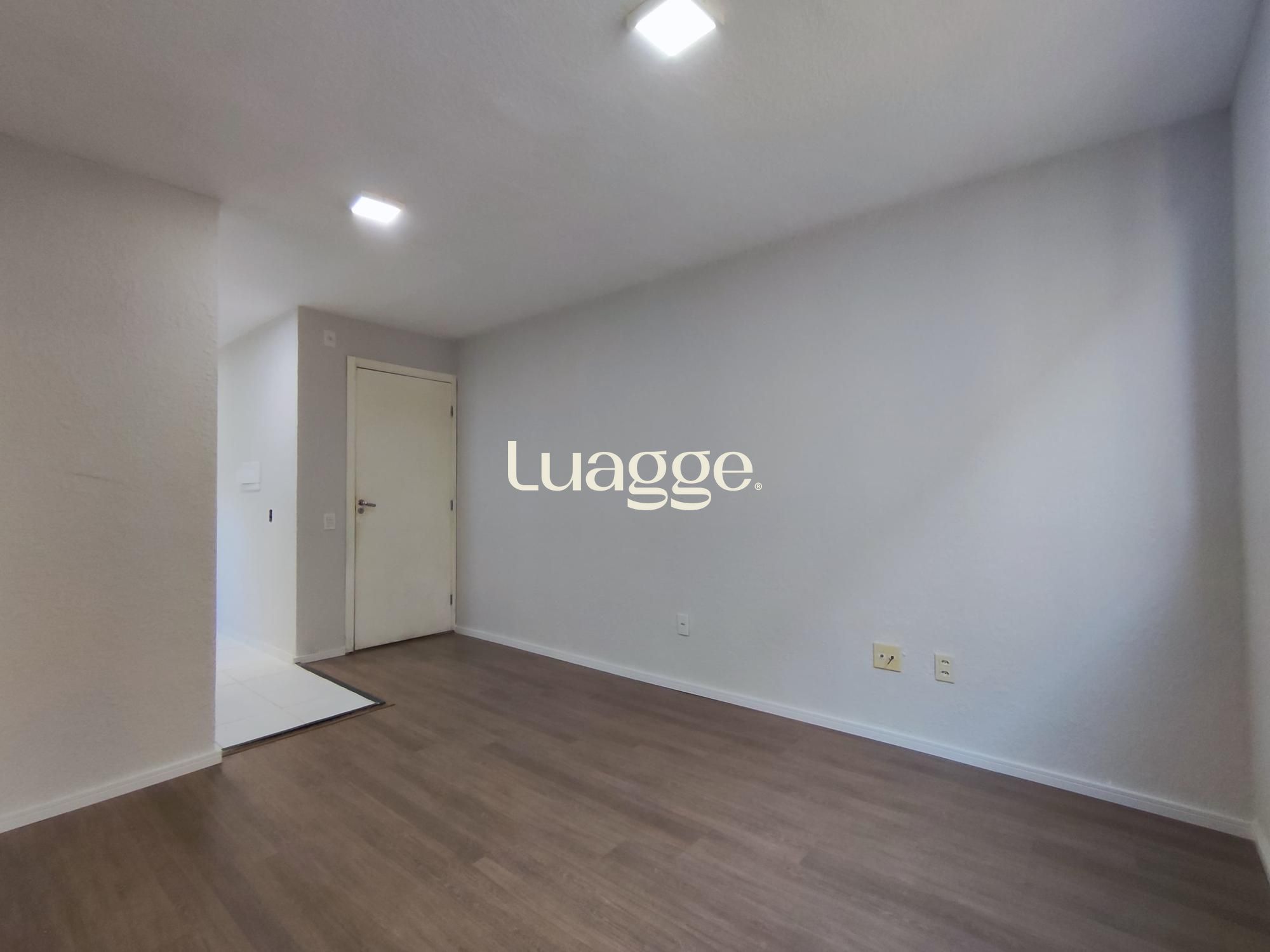 Apartamento à venda com 2 quartos, 42m² - Foto 13