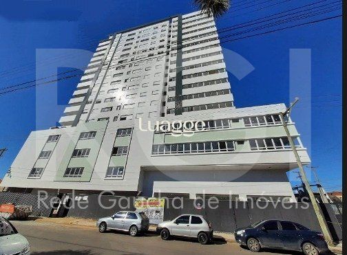 Apartamento à venda com 3 quartos, 131m² - Foto 1