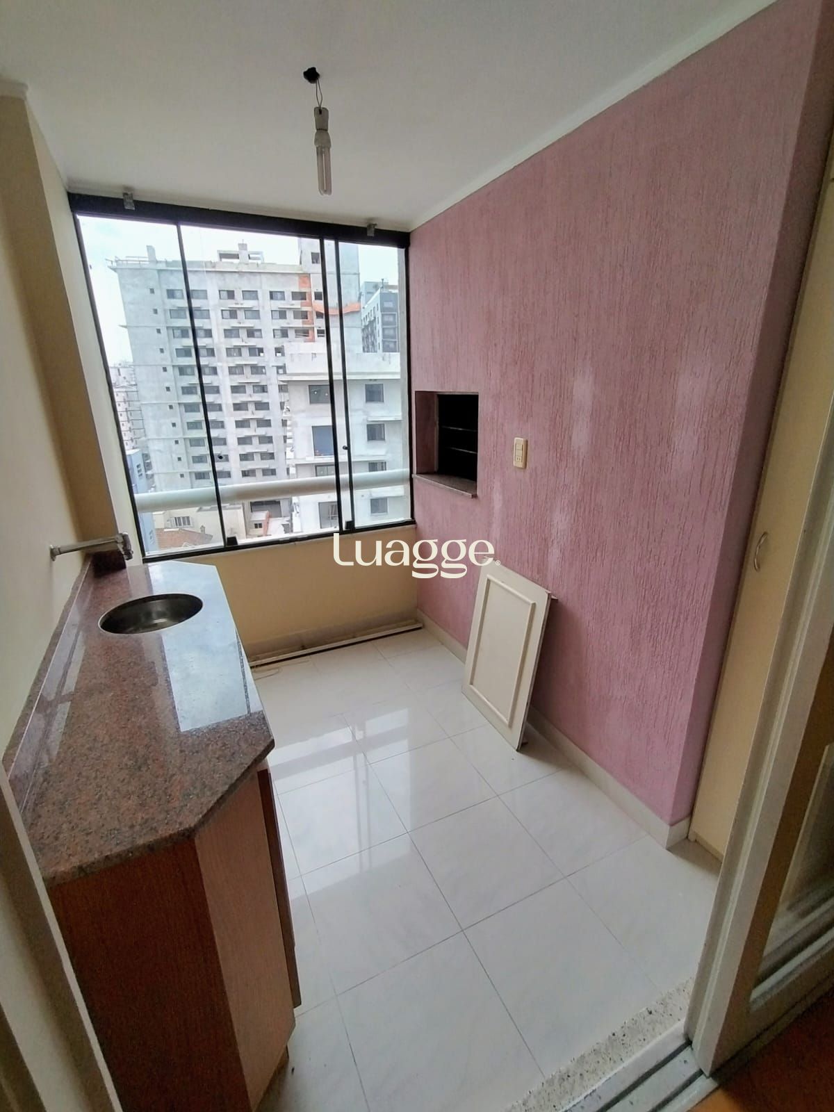 Apartamento, 2 quartos, 99 m² - Foto 1