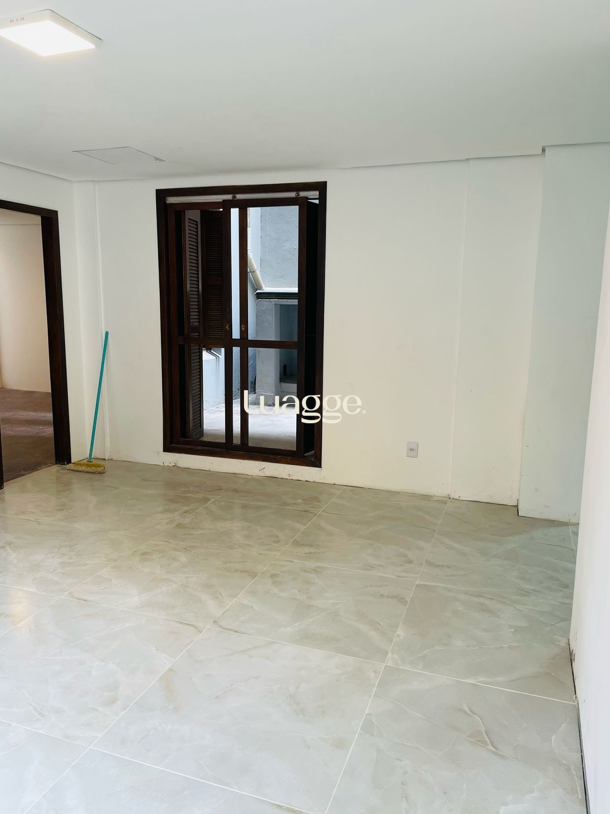 Apartamento à venda com 3 quartos, 105m² - Foto 22